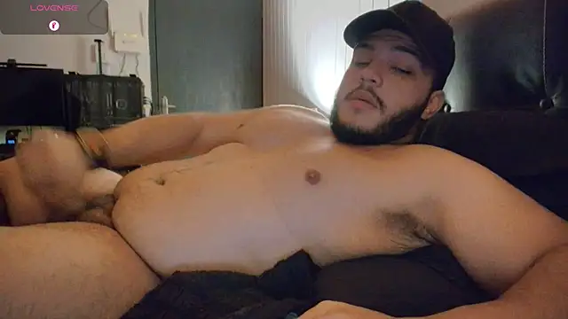 Snapshot of theusxbear chatting on 07-31-26, 03:28 theusxbear online show from 07-31-26, 03:28