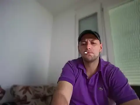 Flakka95 online show from 05-18-26, 04:02