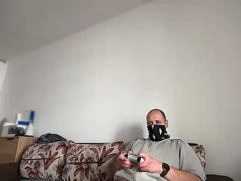 Flakka95 online show from 05-26-26, 06:31