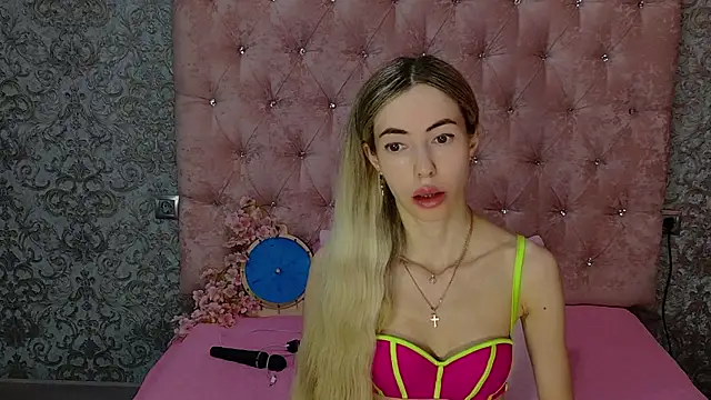 Akilla Queen online show from 07-07-26, 01:52