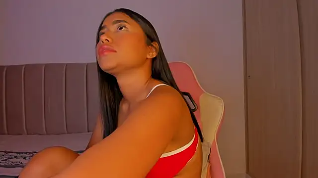 Snapshot of isa_bunny chatting on 09-13-25, 01:27 isa bunny online show from 09-13-25, 01:27