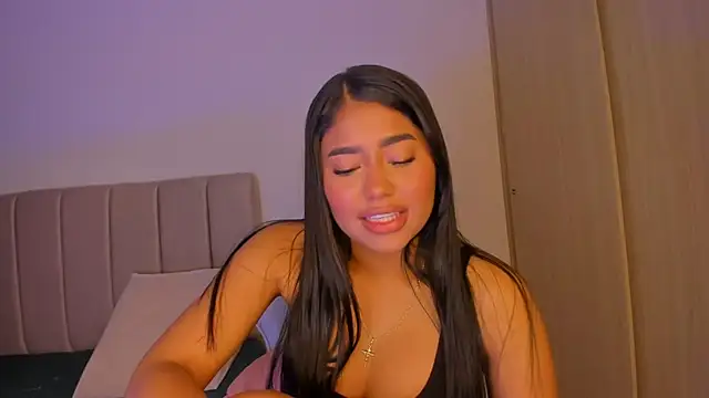 Snapshot of isa_bunny chatting on 02-27-26, 06:57 isa bunny online show from 02-27-26, 06:57