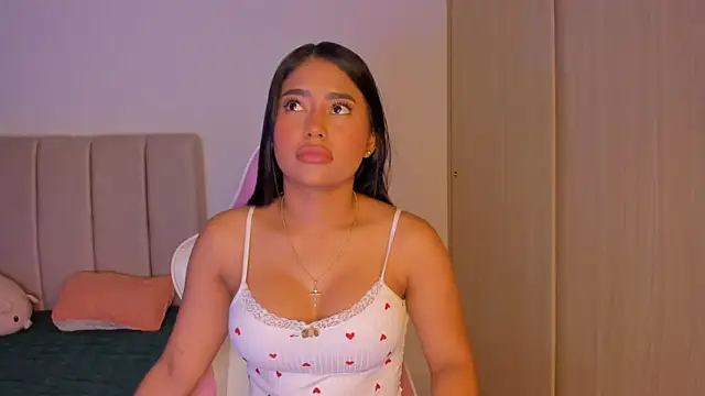 Snapshot of isa_bunny chatting on 03-03-26, 04:07 isa bunny online show from 03-03-26, 04:07