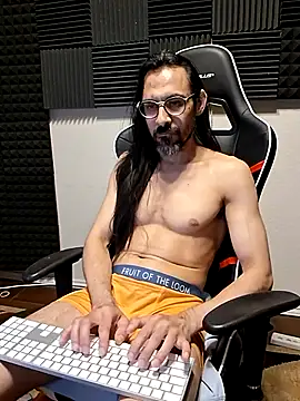 Youreherewithme online show from 04-24-26, 02:47