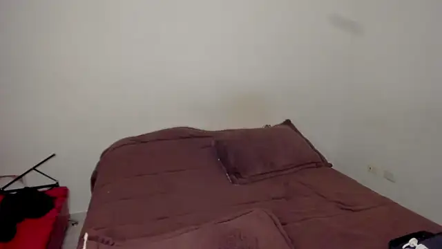 Dephne   online show from 06-09-26, 12:22