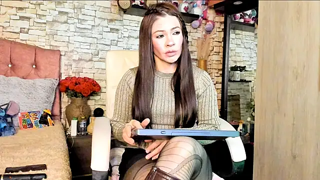 Carla expit online show from 07-12-26, 08:55