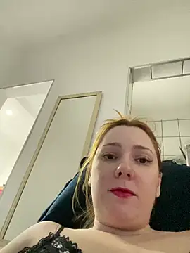 Snapshot of Patriciamoura69 chatting on 02-26-25, 09:27 Patriciamoura69 online show from 02-26-25, 09:27