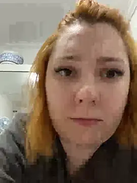 Snapshot of Patriciamoura69 chatting on 10-03-25, 08:17 Patriciamoura69 online show from 10-03-25, 08:17