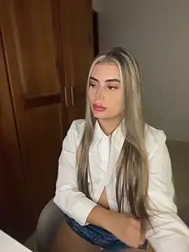 Snapshot of Miss_valeriaa chatting on 05-04-26, 11:45 Miss valeriaa online show from 05-04-26, 11:45
