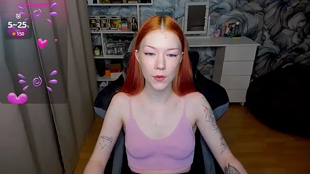 Snapshot of litl_Mia chatting on 11-14-25, 05:00 litl Mia online show from 11-14-25, 05:00