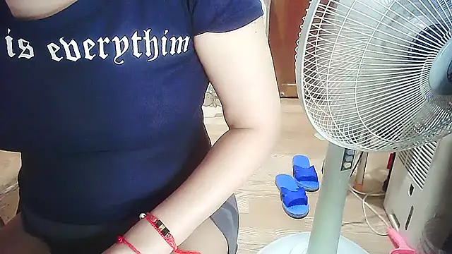 cindy01113520 online show from 12-01-25, 08:25