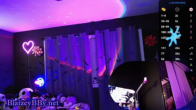 BlaizeyBBy online show from 12-08-24, 09:57