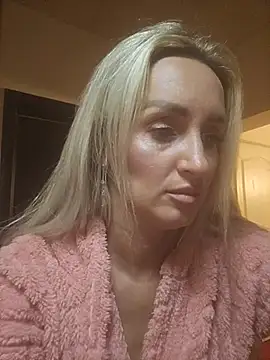 IsabelleEthan online show from 07-27-26, 01:23