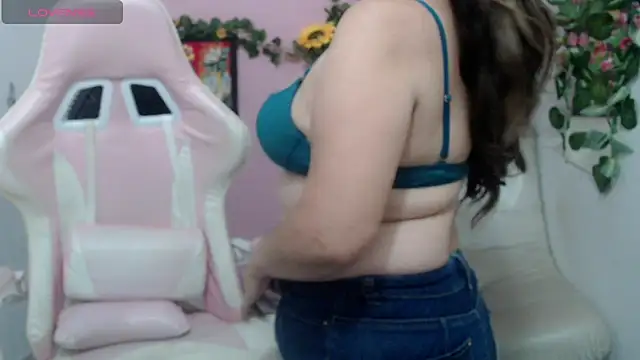 stepmother 105 online show from 03-13-26, 03:29