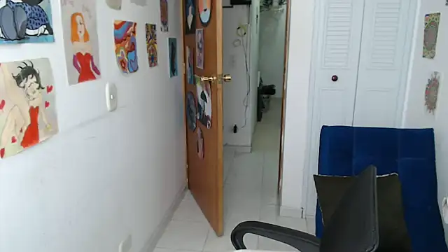 soynanabela28 online show from 05-08-26, 03:39