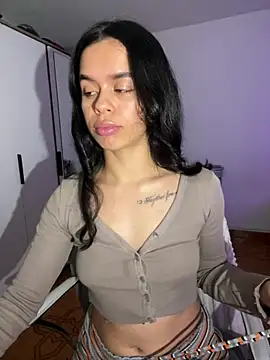 xlovelygirlx online show from 02-15-25, 11:58