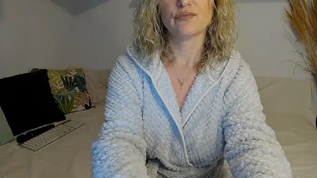 Jadore able online show from 02-03-26, 03:04