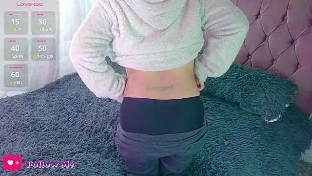 emma luna1986 online show from 01-07-25, 03:46