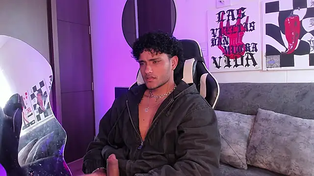 Alessandro Vanni online show from 03-04-26, 01:28