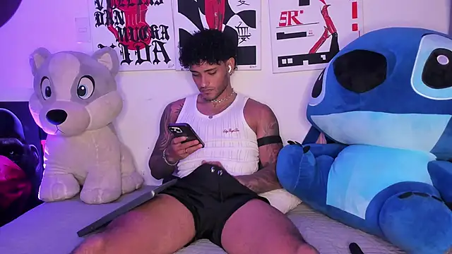 Alessandro Vanni online show from 04-30-26, 03:46