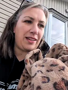 Snapshot of Canadian_BBW chatting on 02-06-26, 10:13 Canadian BBW online show from 02-06-26, 10:13