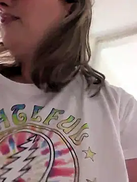 Snapshot of Canadian_BBW chatting on 02-12-26, 10:16 Canadian BBW online show from 02-12-26, 10:16