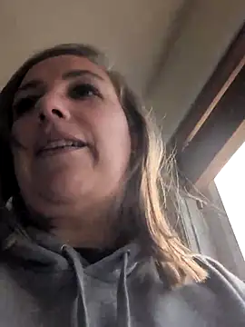 Snapshot of Canadian_BBW chatting on 02-25-26, 10:08 Canadian BBW online show from 02-25-26, 10:08