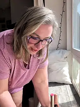 Snapshot of Canadian_BBW chatting on 03-13-26, 08:48 Canadian BBW online show from 03-13-26, 08:48