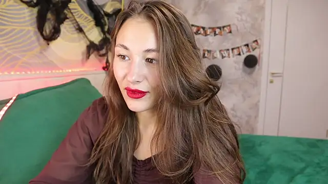 sunny girl4 online show from 10-25-25, 04:35