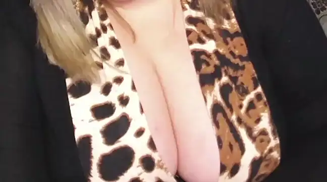 Nimphotease online show from 12-10-24, 11:54