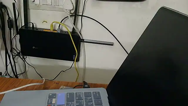 Snapshot of aliyadsouza chatting on 12-01-25, 01:43 aliyadsouza online show from 12-01-25, 01:43