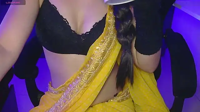 Snapshot of aliyadsouza chatting on 04-23-26, 03:08 aliyadsouza online show from 04-23-26, 03:08