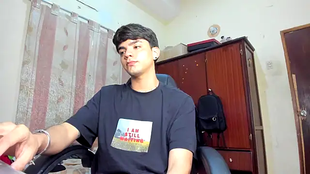 Snapshot of dylancrugerx chatting on 12-30-24, 09:08 dylancrugerx online show from 12-30-24, 09:08