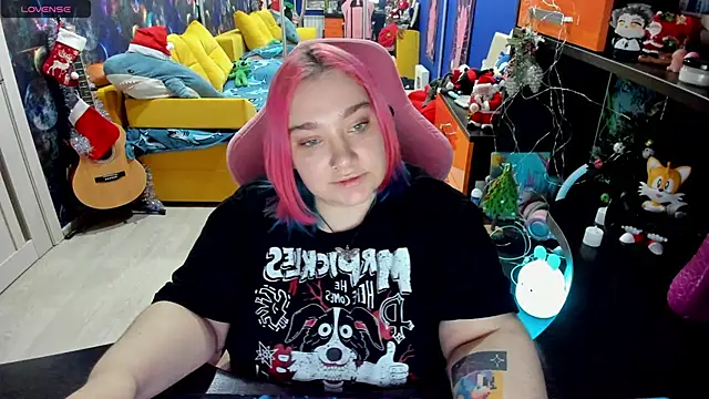 Softie Sofy online show from 01-11-25, 12:18