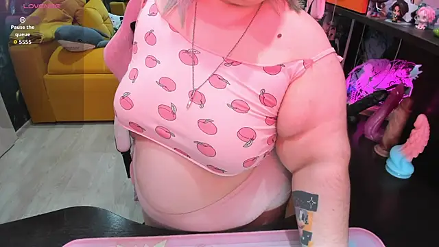 Softie Sofy online show from 06-24-26, 02:21