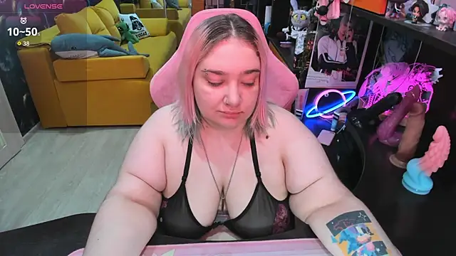 Softie Sofy online show from 07-03-26, 02:29