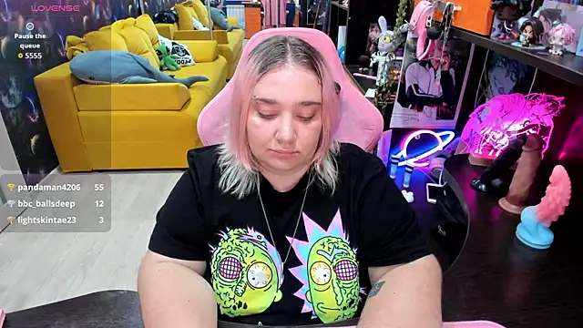 Softie Sofy online show from 07-28-26, 11:17