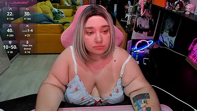 Softie Sofy online show from 07-29-26, 02:10