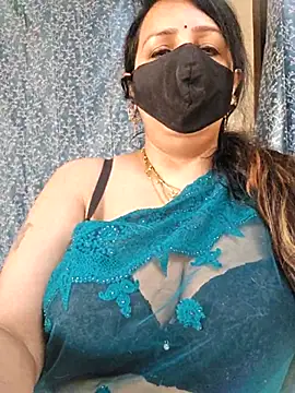 cute-tanvi online show from 03-08-25, 01:28