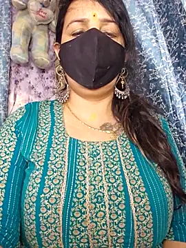 cute-tanvi online show from 04-28-26, 02:27