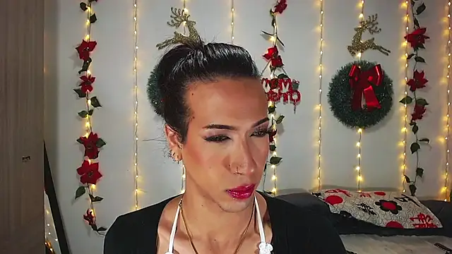 Snapshot of Kenisha_Sweet chatting on 12-13-24, 02:27 Kenisha Sweet online show from 12-13-24, 02:27