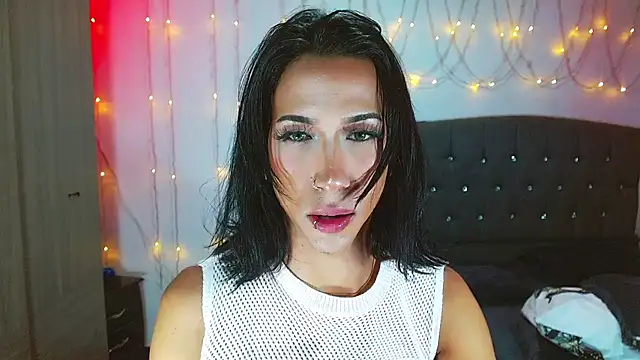 Snapshot of Kenisha_Sweet chatting on 03-08-25, 06:37 Kenisha Sweet online show from 03-08-25, 06:37