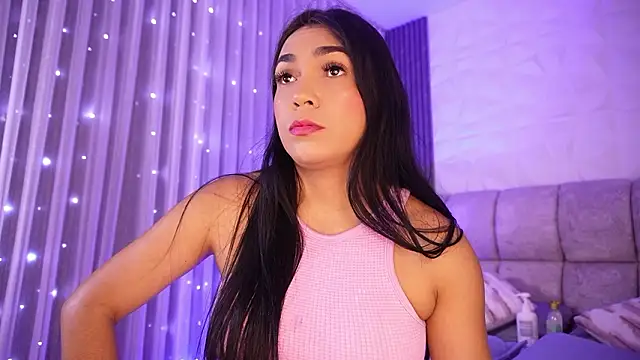 Snapshot of rousse_coup chatting on 02-26-26, 07:13 rousse coup online show from 02-26-26, 07:13