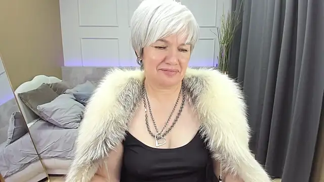 CarmenSoft online show from 12-29-24, 03:00