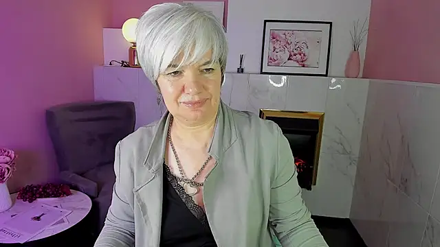 CarmenSoft online show from 01-20-25, 03:15