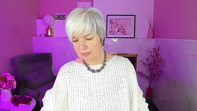 CarmenSoft online show from 03-05-25, 01:42