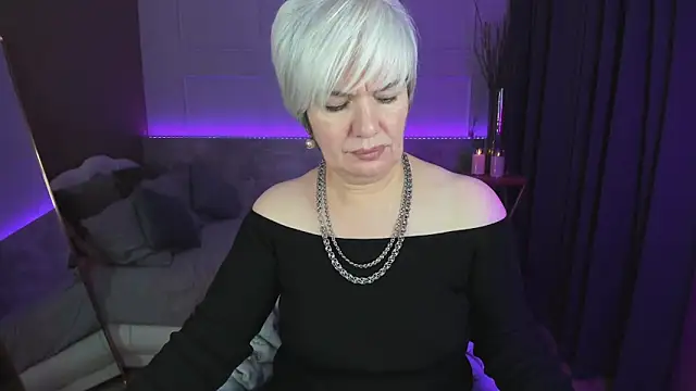 CarmenSoft online show from 03-11-25, 03:26