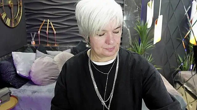 CarmenSoft online show from 09-24-25, 09:07