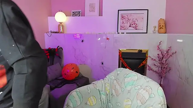 CarmenSoft online show from 11-02-25, 08:44