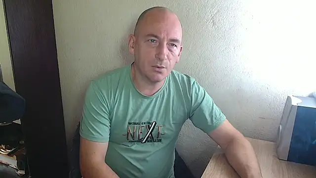 Johan   Barker online show from 10-12-25, 10:47